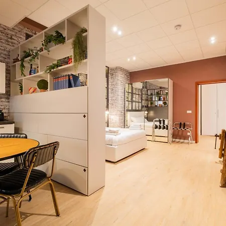 Homeby, Casa Polese